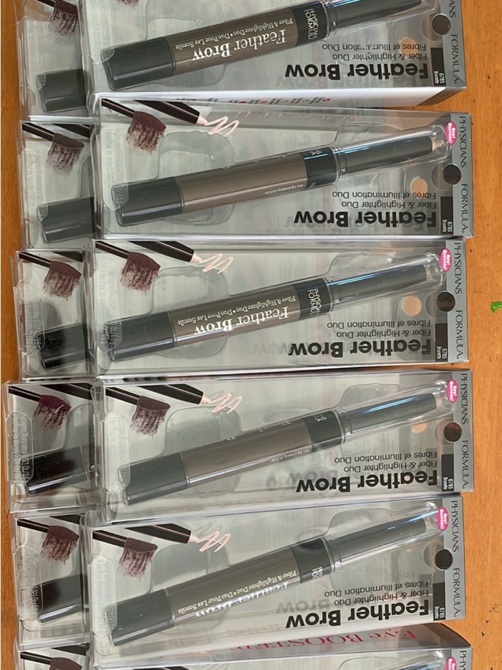 12 Physicians Formula Feather Brow Brow-Filler Duo in Brown